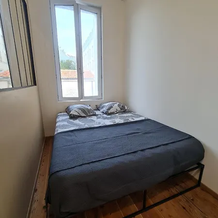 Jeremy Apartment
